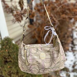 Coach Beige and Light Purple Shoulder Bag 💜
